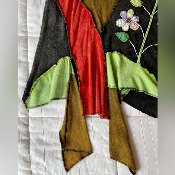 Rising International Skirt - Picture 2 of 5